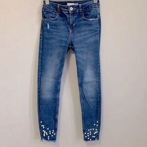 Zara Stylish Pearl embellished light wash   Distressed Women's Jeans